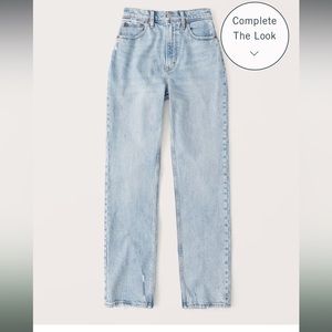 A&F The 90’s Straight Ultra High Rise Curve Love Jeans